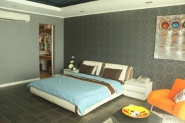 2 Bedroom Condo for sale in Chonburi