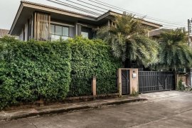 4 Bedroom House for sale in Suan Luang, Bangkok near MRT Phatthanakan 4 Bedroom House for sale in Suan Luang, Bangkok near MRT Phatthanakan