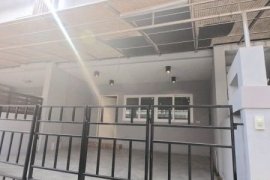 3 Bedroom Townhouse for sale in The Exclusive Pattanakarn - Ekkamai - Thonglo, Suan Luang, Bangkok 3 Bedroom Townhouse for sale in The Exclusive Pattanakarn - Ekkamai - Thonglo, Suan Luang, Bangkok