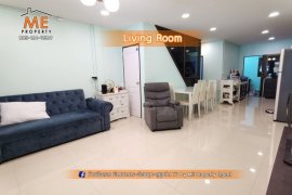 2 Bedroom Townhouse for sale in Bang Chak, Bangkok near BTS Punnawithi
