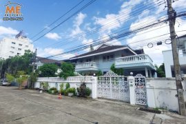 3 Bedroom House for sale in Suan Luang, Bangkok