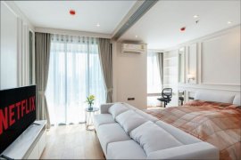 1 Bedroom Condo for rent in Lumpini, Bangkok near BTS Chit Lom