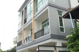 ขายบ้าน 3 ห้องนอน ใน สามเสนนอก, ห้วยขวาง ใกล้ MRT ห้วยขวาง