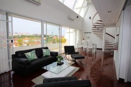 2 Bedroom Condo for sale in Pattaya, Chonburi