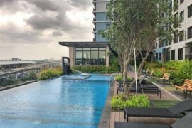 1 Bedroom Condo for sale in Rich Park @ Triple Station, Suan Luang, Bangkok near Airport Rail Link Hua Mak