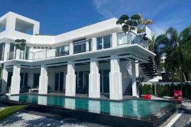 5 Bedroom Villa for sale in Pattaya, Chonburi