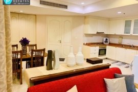 2 Bedroom Condo for rent in La Vie En Rose Place, Phra Khanong, Bangkok near BTS Thong Lo
