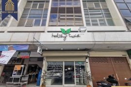 3 Bedroom Commercial for sale in Khlong Tan, Bangkok