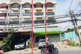 Commercial for sale in Thung Song Hong, Bangkok near Airport Rail Link Lak Si