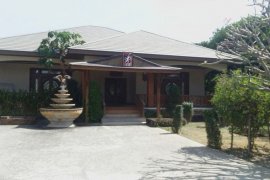 5 Bedroom House for sale in Cha am, Phetchaburi