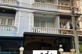 3 Bedroom Townhouse for rent in Bang Na, Bangkok