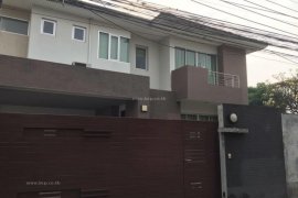 4 Bedroom House for sale in Wang Thonglang, Bangkok near MRT Lat Phrao 83