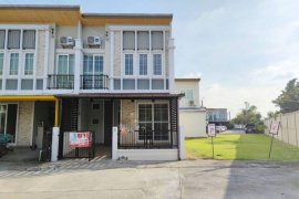 4 Bedroom Townhouse for sale in Golden Town Bangna-Suanluang, Dokmai, Bangkok