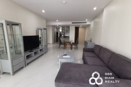 2 Bedroom Condo for rent in Fullerton, Phra Khanong, Bangkok near BTS Ekkamai