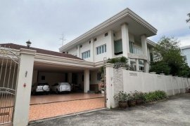 5 Bedroom House for sale in Wang Thonglang, Bangkok