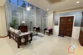 5 Bedroom House for rent in Khlong Toei, Bangkok near BTS Nana