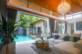 3 Bedroom Villa for sale in Thep Krasatti, Phuket