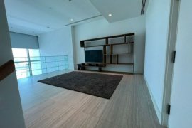2 Bedroom Condo for rent in 185 Rajadamri, Lumpini, Bangkok near BTS Ratchadamri