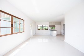 4 Bedroom House for sale in Tha Raeng, Bangkok