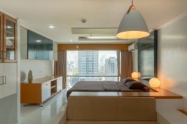 1 Bedroom Condo for rent in Khlong Toei Nuea, Bangkok near BTS Nana