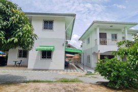 ให้เช่าเชิงพาณิชย์ 4 ห้องนอน ใน Nong Prue, ชลบุรี