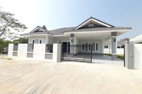 Meedee Property, real estate agency: buy in Chiang Mai 