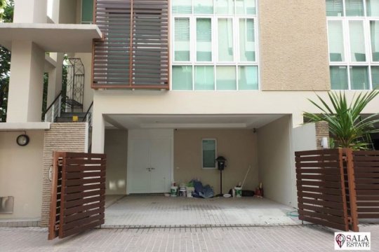 Townhouses For Rent In Bangkok Dot Property