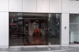 Commercial for rent in Bang Phong Pang, Bangkok