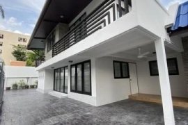 4 Bedroom House for rent in Sam Sen Nok, Bangkok near MRT Phawana