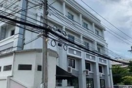 6 Bedroom Commercial for rent in Thung Song Hong, Bangkok near MRT Government Complex