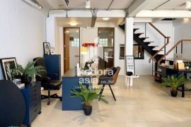 3 Bedroom Townhouse for rent in Khlong Toei Nuea, Bangkok near MRT Sukhumvit