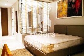 2 Bedroom Condo for rent in 185 Rajadamri, Lumpini, Bangkok near BTS Ratchadamri