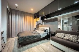 1 Bedroom Condo for rent in Huai Khwang, Bangkok near MRT Huai Khwang