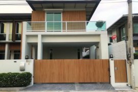 4 Bedroom House for sale in Chonburi