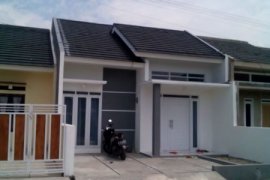 2 Bedroom House for sale in Cipamokolan, West Java