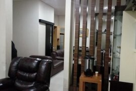 5 Bedroom House for sale in Buahbatu, West Java