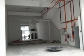 Warehouse / Factory for rent in Kuala Lumpur