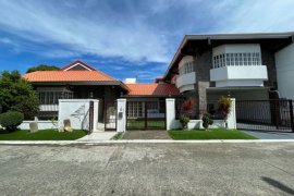 5 Bedroom House for sale in Las Piñas, Metro Manila