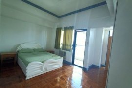2 Bedroom Condo for rent in San Lorenzo, Metro Manila