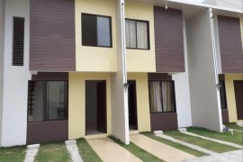 Townhouse for sale in Babag, Cebu