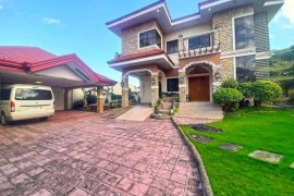 6 Bedroom House for sale in Negros Oriental