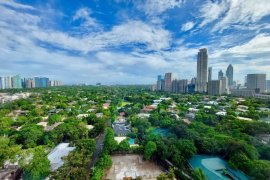 3 Bedroom Condo for rent in Urdaneta, Metro Manila near MRT-3 Buendia