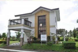 4 Bedroom House for sale in SENTOSA, Barandal, Laguna