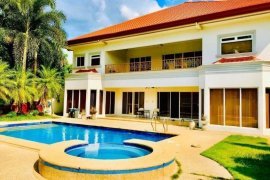 6 Bedroom House for sale in Angeles, Pampanga