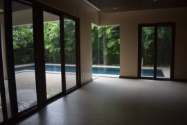 4 Bedroom House for sale in Don Bosco, Metro Manila