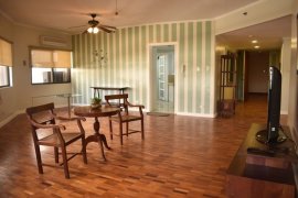 3 Bedroom Condo for rent in San Lorenzo, Metro Manila