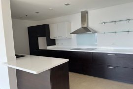 3 Bedroom Condo for Sale or Rent in The Suites at One Bonifacio High Street, Taguig, Metro Manila