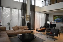 3 Bedroom House for sale in San Lorenzo, Metro Manila