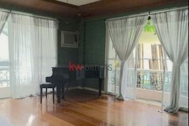5 Bedroom House for sale in Bel-Air, Metro Manila