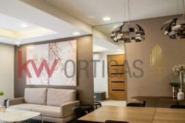 3 Bedroom Townhouse for Sale or Rent in West Rembo, Metro Manila